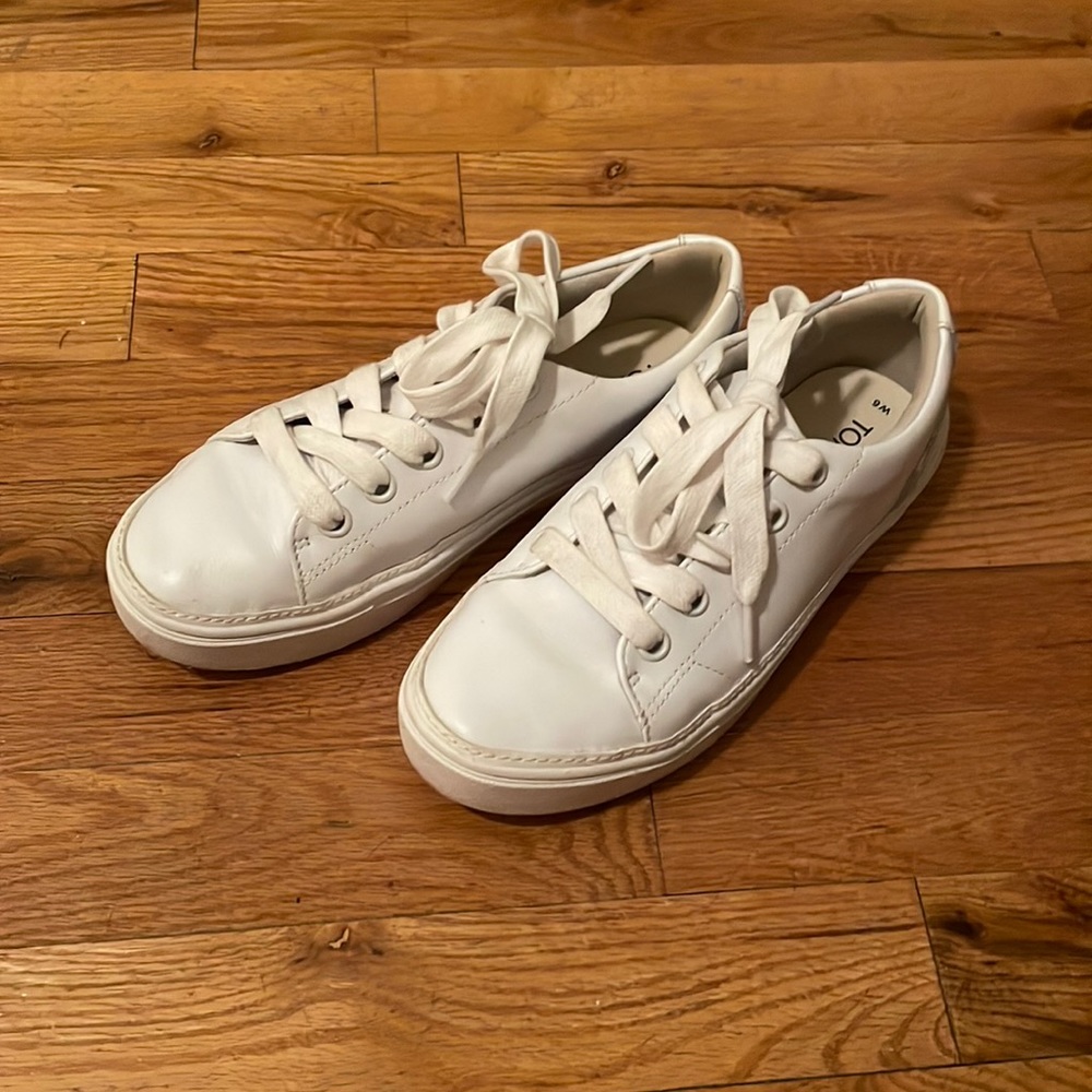 TOMS SNEAKERS
